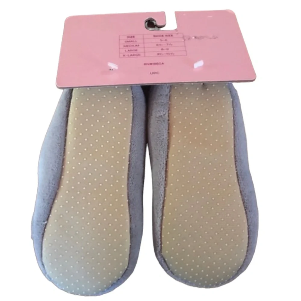 NEW Feline Good! Cat Slippers Small (5-6)